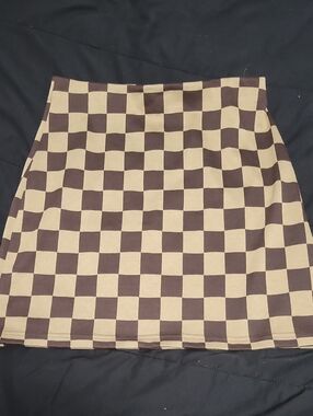 5/$20**Ardene Medium Checkerboard Skirt